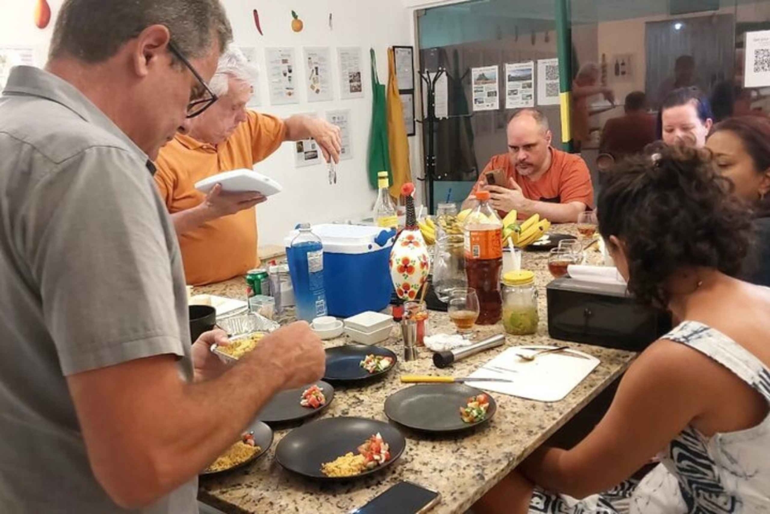 Sessão de degustação de comida e bebidas da América Central do Panamá