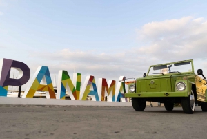 Panama City: City Highlights Tour in a VW Safari Classic Car
