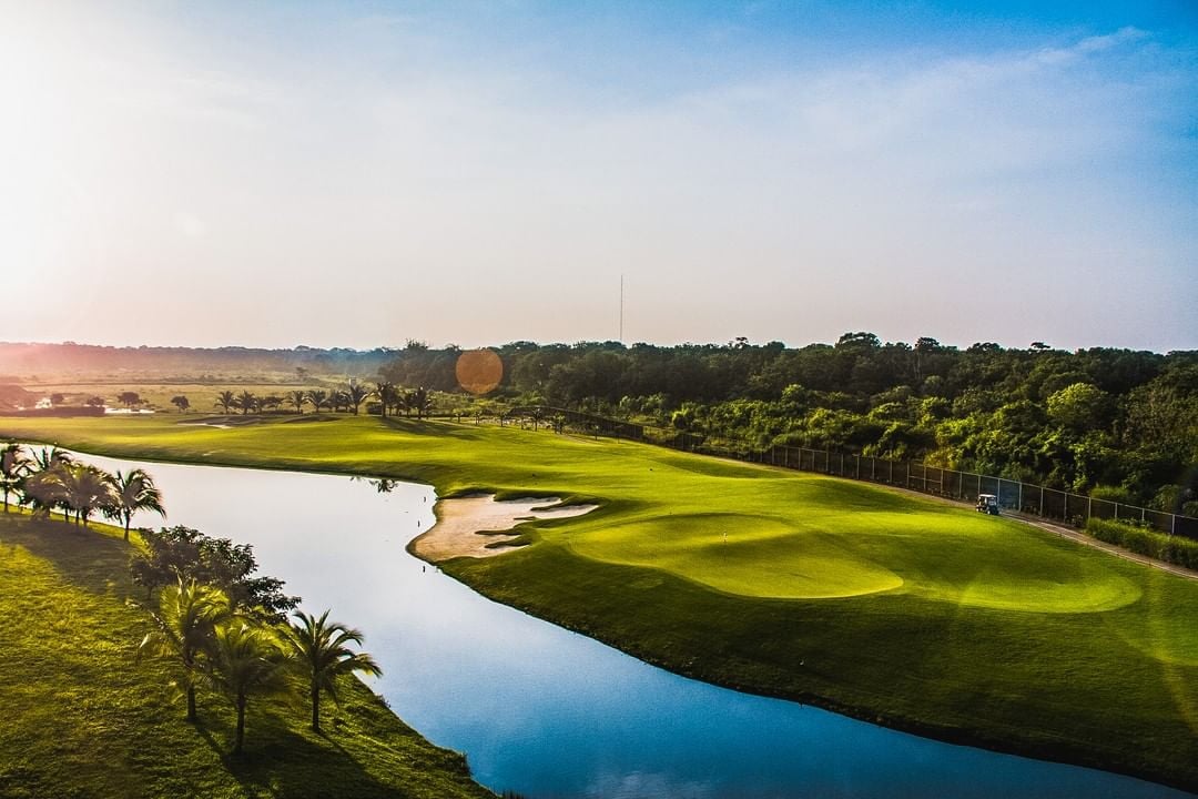 Best golf clubs in Central America - Panama