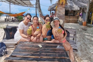 From Panama City: Full-Day Guided Tour of San Blas w/ Lunch