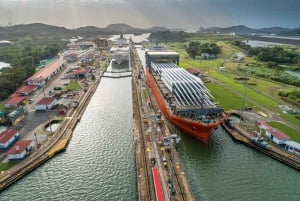 Två gamla och nya oceaner Panama Canal Locks Privat tur