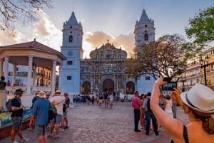 Excursão a pé pelos tesouros escondidos de Casco Viejo