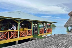 Zapatilla Island Hopping Day Tour