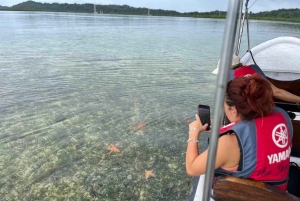Zapatilla Island Hopping Day Tour