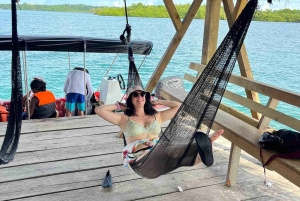 Zapatilla Island Hopping Day Tour