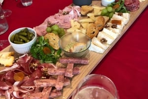 Excursion d'une journée à Chablis au départ de Paris, comprenant 8 dégustations et le déjeuner