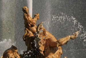 Château de Versailles: Château de Château: Musikaalisuihkulähteiden show