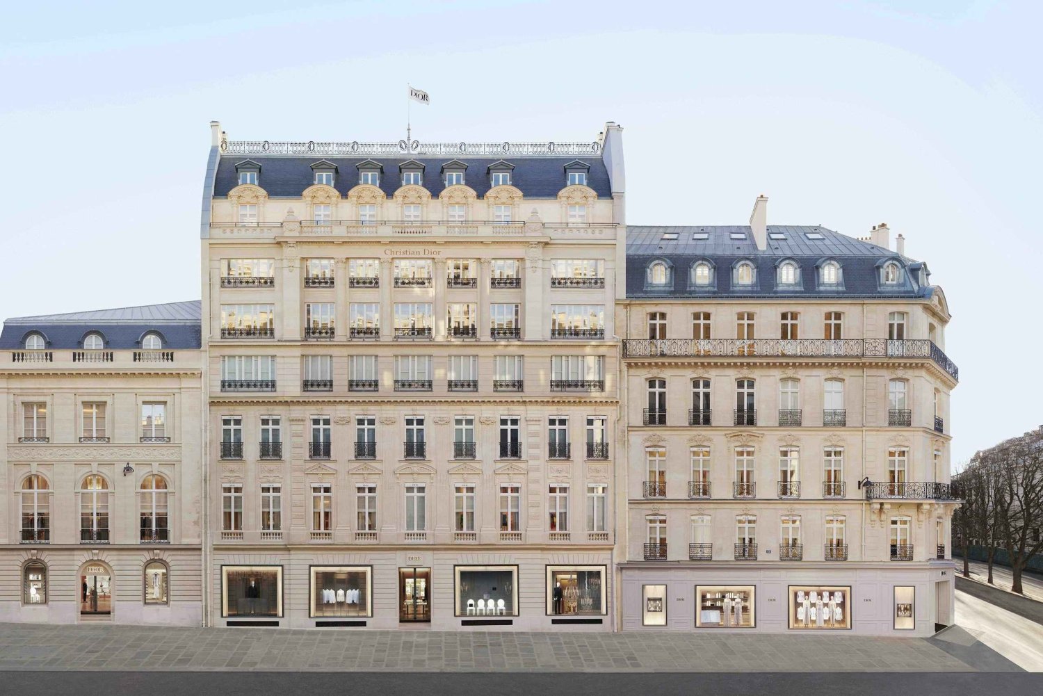 Museo Dior e tour delle auto d'epoca a Parigi