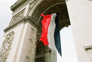 Discover Paris in Style: Private Guided Walking Tour