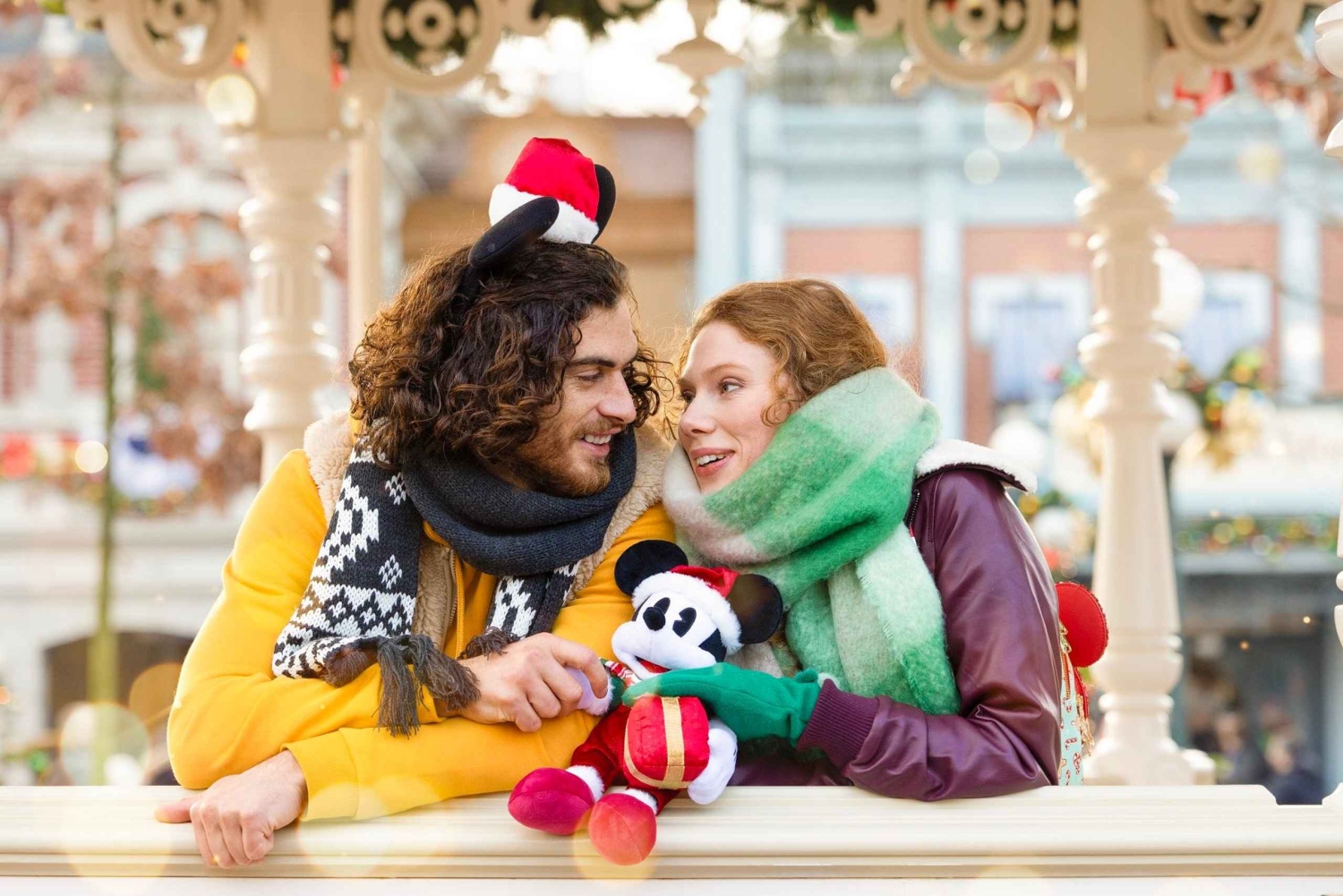 Disneyland, inträdesbiljett med transfer från Eiffeltornet