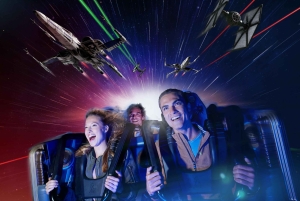 Disneyland, inträdesbiljett med transfer från Eiffeltornet