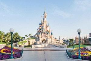 Disneyland, inträdesbiljett med transfer från Eiffeltornet