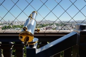 Acesso reservado exclusivo à Torre Eiffel, ao topo ou ao 2.º andar