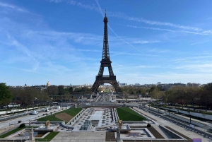 Wieża Eiffla z dostępem do szczytu i 2. piętra - wycieczka z przewodnikiem