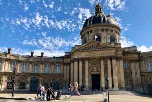 Paris: Emily in Paris Guided Tour