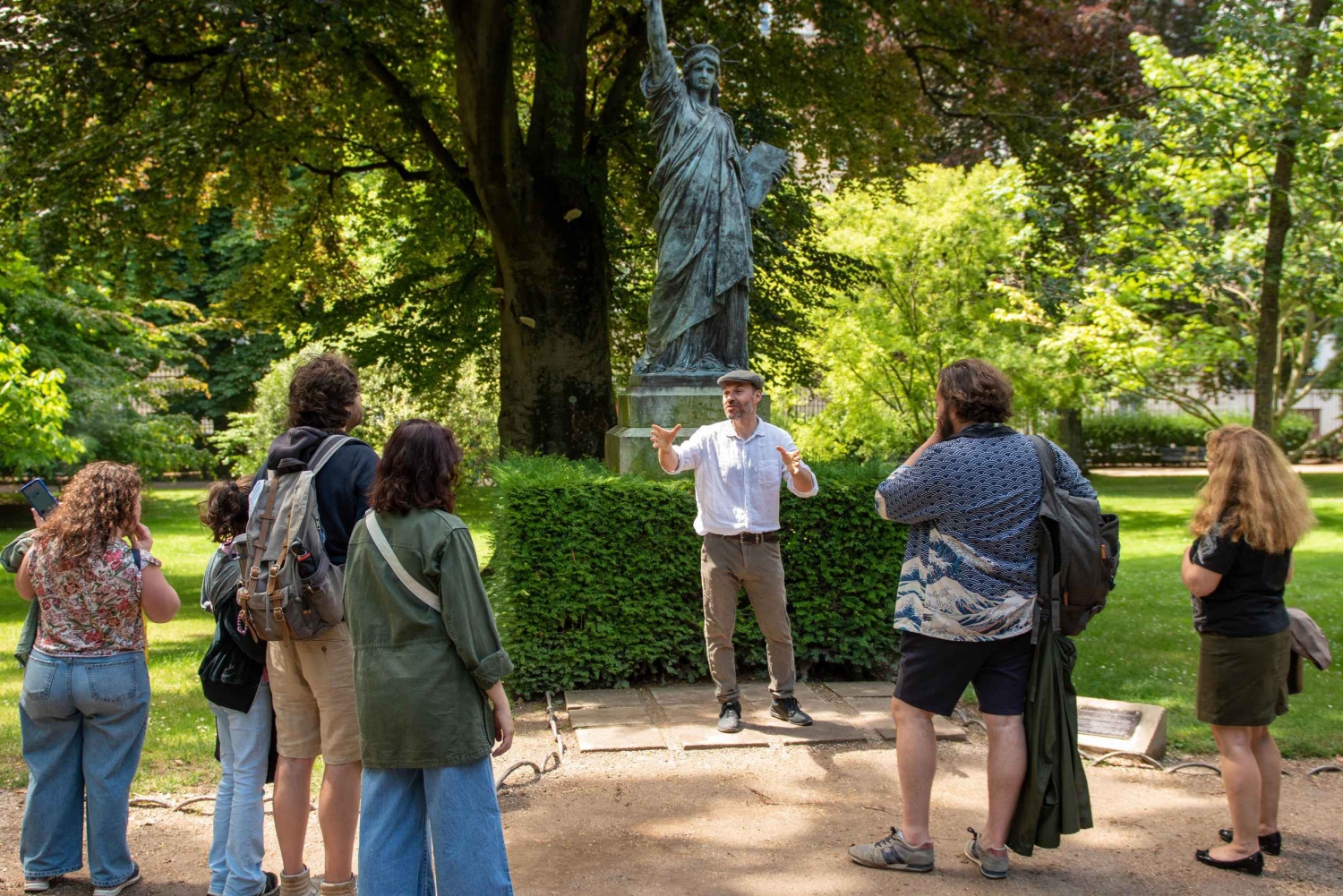 Entdecke Hemingways Paris mit einem Actor-Guide