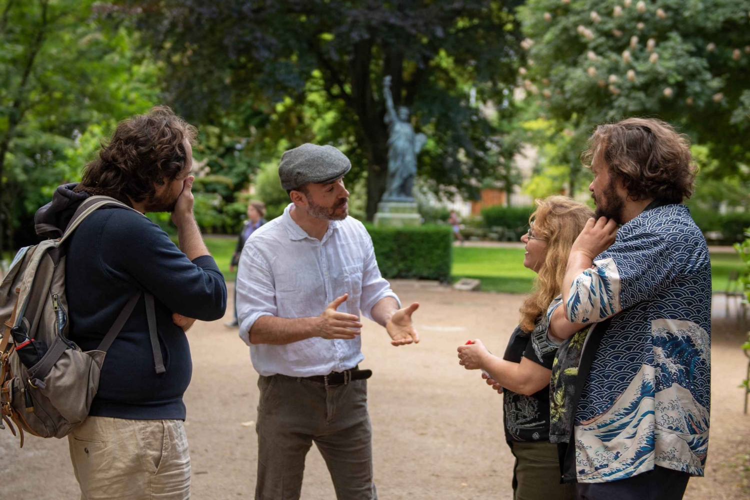 Entdecke Hemingways Paris mit einem Actor-Guide