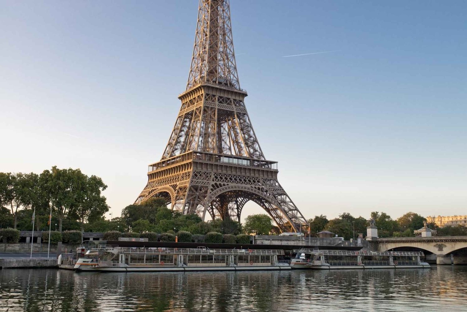 Fra London: Paris med tog, sightseeingbus og rundfart