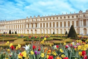 Da Parigi: Escursione di un giorno a Giverny e Versailles con pranzo