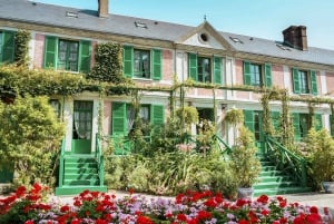 Pariisista: Giverny & Versailles lounaalla.