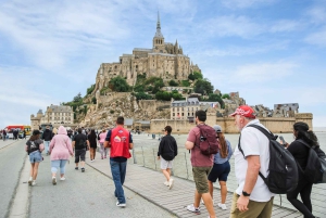 De Paris: Excursão guiada de 1 dia ao Monte Saint-Michel