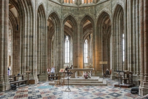 De Paris: Excursão guiada de 1 dia ao Monte Saint-Michel