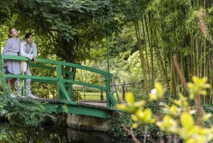 Giverny Day Trip with Audio Guide or Live Guide