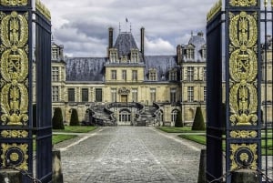 Z Paryża: Półdniowa wycieczka do zamku Fontainebleau i Barbizon