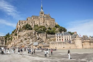 Desde París: Excursión al Monte Saint-Michel con servicio de recogida del hotel