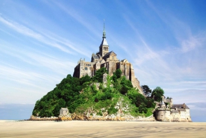 From Paris: Mont St Michel and Loire Valley 2 Day Tour
