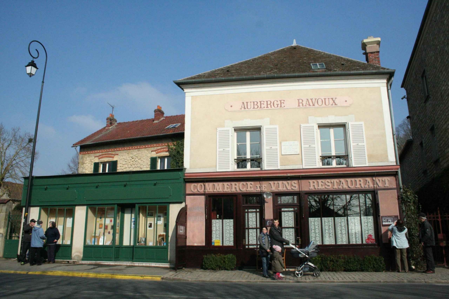From Paris: Private Day Trip to Giverny and Auvers sur Oise