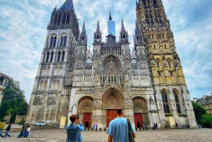 From Paris: Rouen, Etretat & Honfleur Private Day Trip