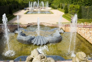 Från Paris: Skytteltrafik tur och retur till Versailles