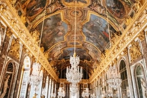 パリ発：優先入場ベルサイユ宮殿自転車ツアー