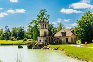 パリ発：優先入場ベルサイユ宮殿自転車ツアー