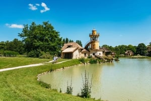 パリ発：優先入場ベルサイユ宮殿自転車ツアー