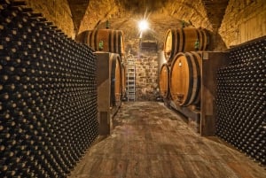 From Paris: Small-Group Champagne Day Trip with Six Tastings