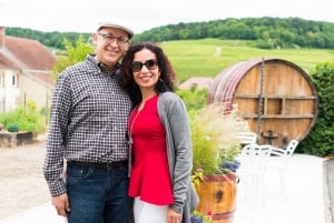 From Paris: Small-Group Champagne Day Trip with Six Tastings