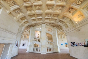 From Paris: Small-Group Loire Valley Castles Full-Day Tour