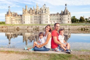 From Paris: Small-Group Tour of Loire Castles