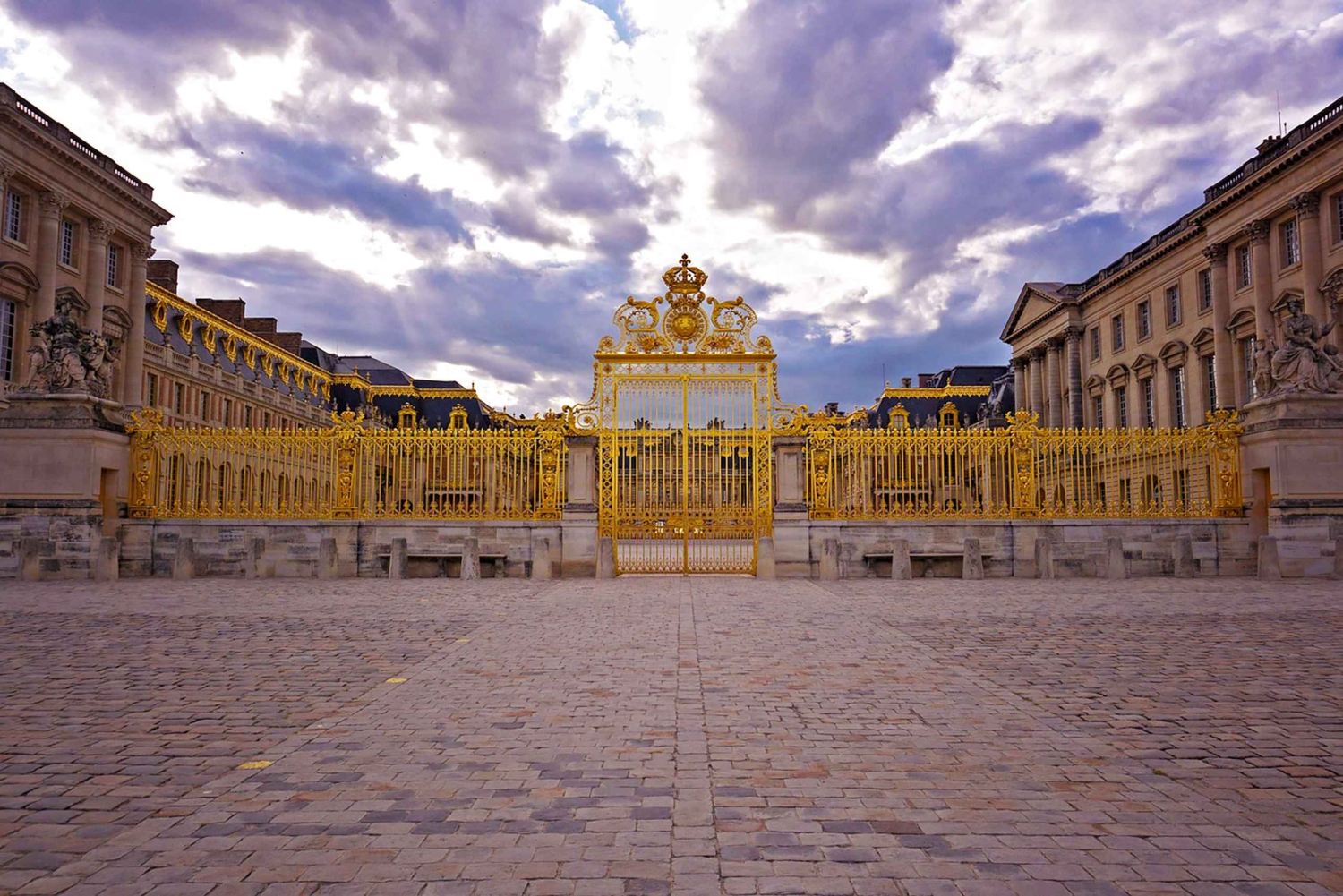 Desde París: experiencia guiada por el palacio y los jardines de Versalles