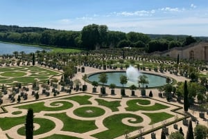 Depuis Paris : Château et jardins de Versailles avec transfert
