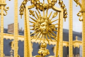 Fra Paris: Guidet tur på Versailles-slottet med bustransfer