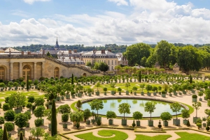 Desde París: Visita guiada al Palacio de Versalles con traslados en autobús