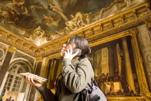 Da Parigi: Biglietti per la Reggia di Versailles con guida autonoma e giardini