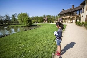 Da Parigi: Biglietti per la Reggia di Versailles con guida autonoma e giardini