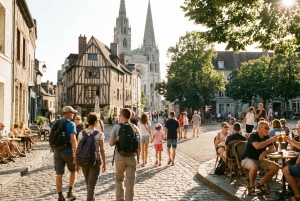 Visite guidée d'une journée à Chartres avec transfert depuis Paris