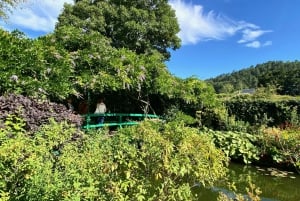 Giverny Versailles Trianon Lille gruppe i minivan fra Paris