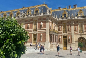 Giverny Versailles Trianon Kleingruppe mit Minivan ab Paris