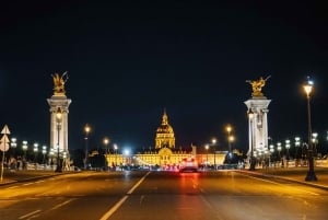 Guided Tour of Paris in Classic Convertible